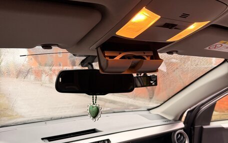 Toyota RAV4, 2016 год, 2 600 000 рублей, 18 фотография