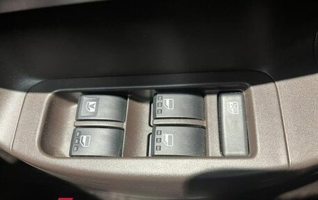 Toyota Passo III, 2013 год, 624 000 рублей, 21 фотография