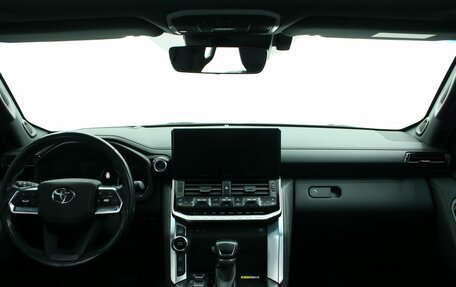 Toyota Land Cruiser, 2021 год, 11 200 000 рублей, 15 фотография