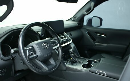 Toyota Land Cruiser, 2021 год, 11 200 000 рублей, 16 фотография