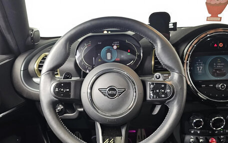 MINI Clubman, 2022 год, 2 600 000 рублей, 8 фотография