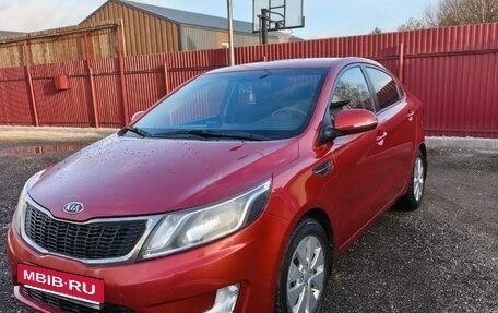 KIA Rio III рестайлинг, 2011 год, 700 000 рублей, 2 фотография