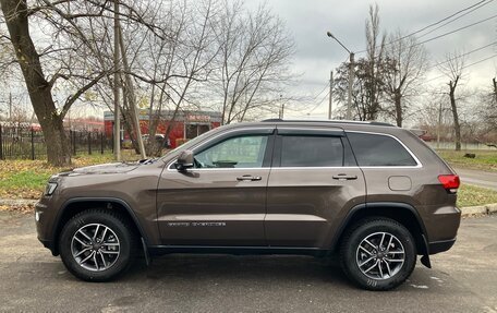 Jeep Grand Cherokee, 2018 год, 5 800 000 рублей, 4 фотография
