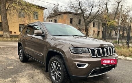 Jeep Grand Cherokee, 2018 год, 5 800 000 рублей, 3 фотография