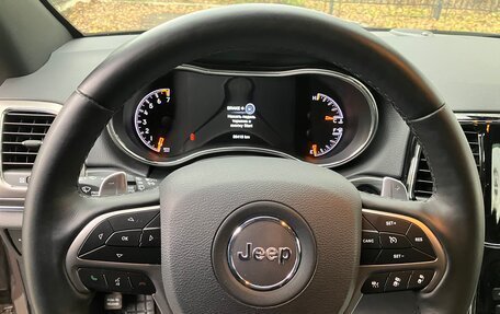 Jeep Grand Cherokee, 2018 год, 5 800 000 рублей, 15 фотография