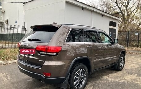 Jeep Grand Cherokee, 2018 год, 5 800 000 рублей, 7 фотография