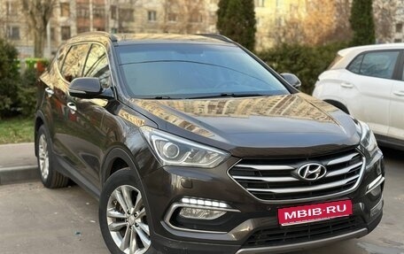 Hyundai Santa Fe III рестайлинг, 2017 год, 2 450 000 рублей, 1 фотография