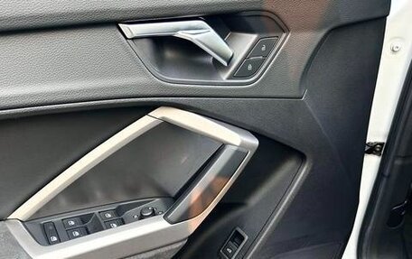 Audi Q3, 2021 год, 2 735 000 рублей, 15 фотография