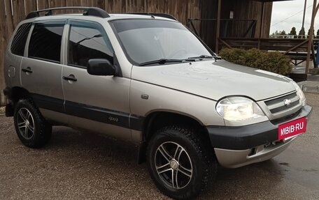 Chevrolet Niva I рестайлинг, 2007 год, 310 000 рублей, 2 фотография