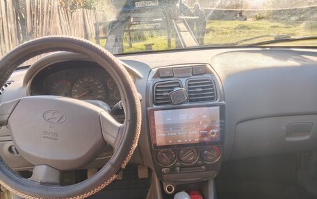 Hyundai Accent II, 2003 год, 250 000 рублей, 6 фотография