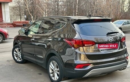 Hyundai Santa Fe III рестайлинг, 2017 год, 2 450 000 рублей, 4 фотография