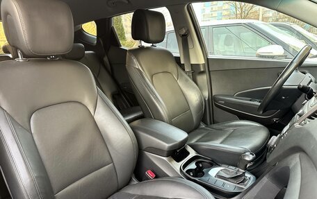 Hyundai Santa Fe III рестайлинг, 2017 год, 2 450 000 рублей, 10 фотография