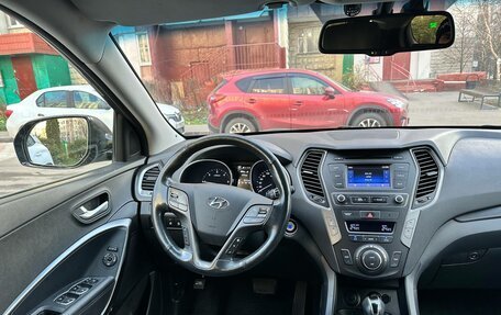 Hyundai Santa Fe III рестайлинг, 2017 год, 2 450 000 рублей, 21 фотография