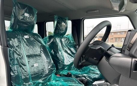 Suzuki Jimny, 2025 год, 2 300 001 рублей, 16 фотография