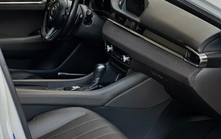 Mazda 6, 2021 год, 3 100 000 рублей, 9 фотография