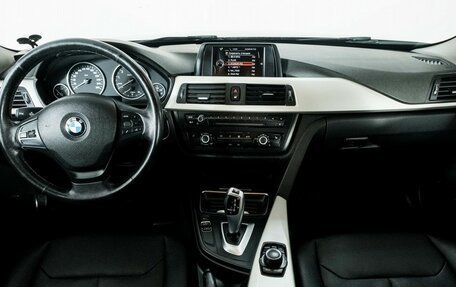 BMW 3 серия, 2015 год, 1 278 000 рублей, 7 фотография