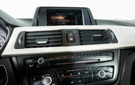 BMW 3 серия, 2015 год, 1 278 000 рублей, 11 фотография