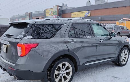 Ford Explorer VI, 2019 год, 4 300 000 рублей, 4 фотография