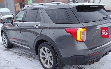Ford Explorer VI, 2019 год, 4 300 000 рублей, 5 фотография