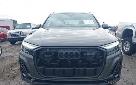 Audi Q7, 2025 год, 5 000 000 рублей, 11 фотография