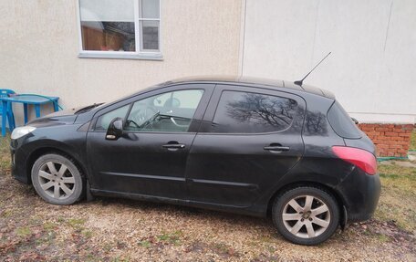 Peugeot 308 II, 2011 год, 400 000 рублей, 2 фотография