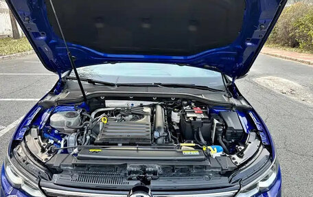 Volkswagen Golf VIII, 2021 год, 1 948 069 рублей, 3 фотография