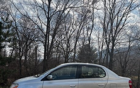 Toyota Platz, 2000 год, 270 000 рублей, 4 фотография