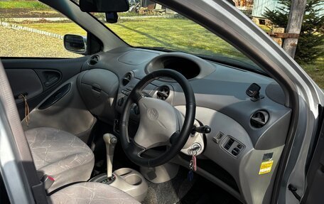 Toyota Platz, 2000 год, 270 000 рублей, 6 фотография