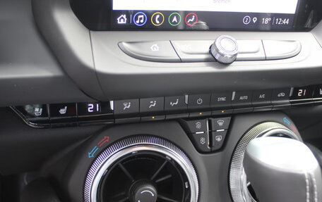 Chevrolet Camaro VI, 2024 год, 8 600 000 рублей, 12 фотография