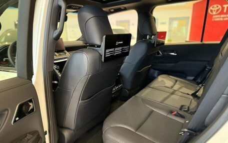 Toyota Land Cruiser, 2025 год, 16 800 000 рублей, 14 фотография