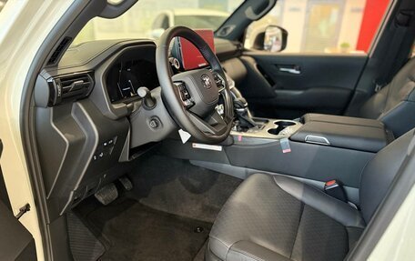 Toyota Land Cruiser, 2025 год, 16 800 000 рублей, 12 фотография