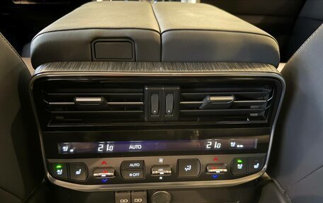 Toyota Land Cruiser, 2025 год, 16 800 000 рублей, 19 фотография