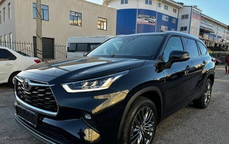 Toyota Highlander, 2025 год, 5 950 000 рублей, 2 фотография