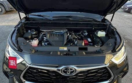 Toyota Highlander, 2025 год, 5 950 000 рублей, 10 фотография