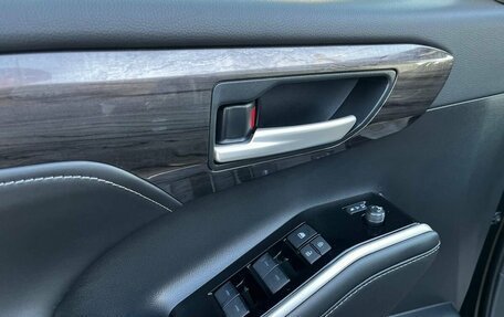 Toyota Highlander, 2025 год, 5 950 000 рублей, 27 фотография