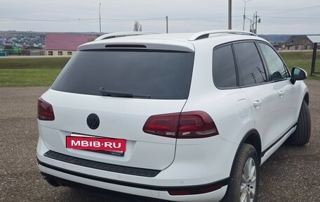 Volkswagen Touareg III, 2016 год, 2 900 000 рублей, 4 фотография