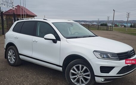 Volkswagen Touareg III, 2016 год, 2 900 000 рублей, 3 фотография