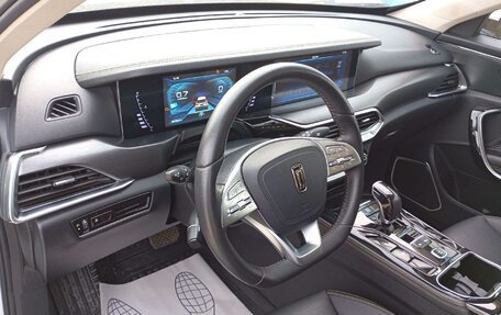 FAW Bestune T77, 2023 год, 1 601 100 рублей, 6 фотография