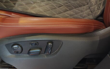 Volkswagen Touareg III, 2016 год, 2 900 000 рублей, 10 фотография