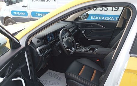 FAW Bestune T77, 2023 год, 1 601 100 рублей, 8 фотография