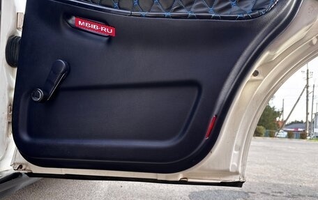 Audi A4, 2000 год, 550 000 рублей, 9 фотография