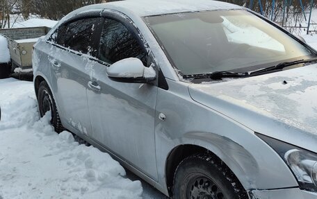 Chevrolet Cruze II, 2012 год, 650 000 рублей, 3 фотография