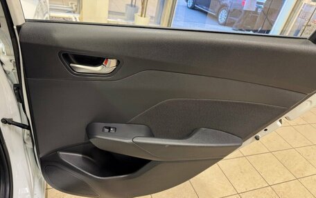 Hyundai Solaris II рестайлинг, 2019 год, 1 385 000 рублей, 17 фотография