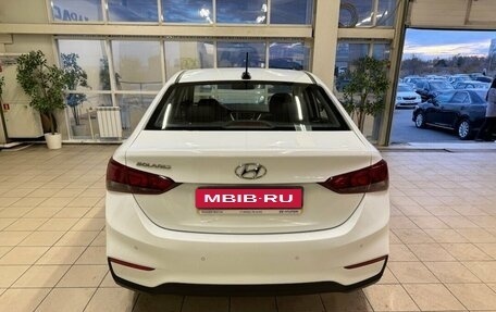 Hyundai Solaris II рестайлинг, 2019 год, 1 385 000 рублей, 5 фотография