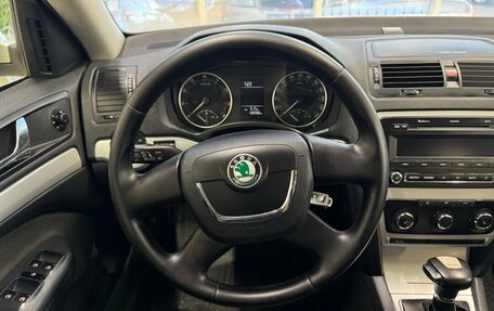 Skoda Octavia, 2011 год, 990 000 рублей, 7 фотография