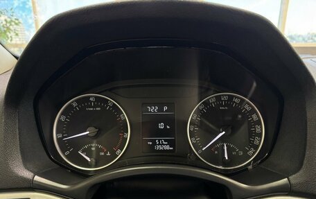 Skoda Octavia, 2011 год, 990 000 рублей, 11 фотография