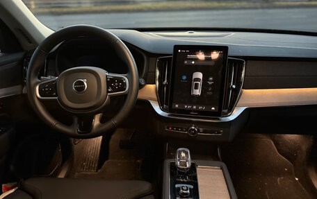 Volvo XC90 II рестайлинг, 2025 год, 9 900 000 рублей, 8 фотография