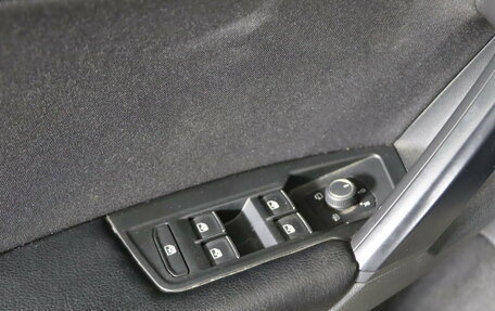 Volkswagen Tiguan II, 2019 год, 2 459 990 рублей, 15 фотография