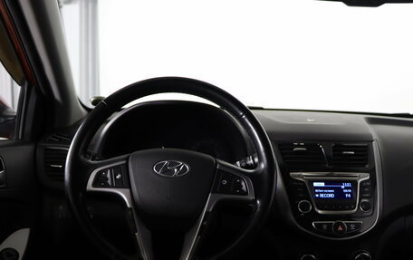 Hyundai Solaris II рестайлинг, 2014 год, 979 990 рублей, 10 фотография