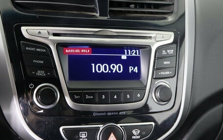 Hyundai Solaris II рестайлинг, 2014 год, 979 990 рублей, 19 фотография